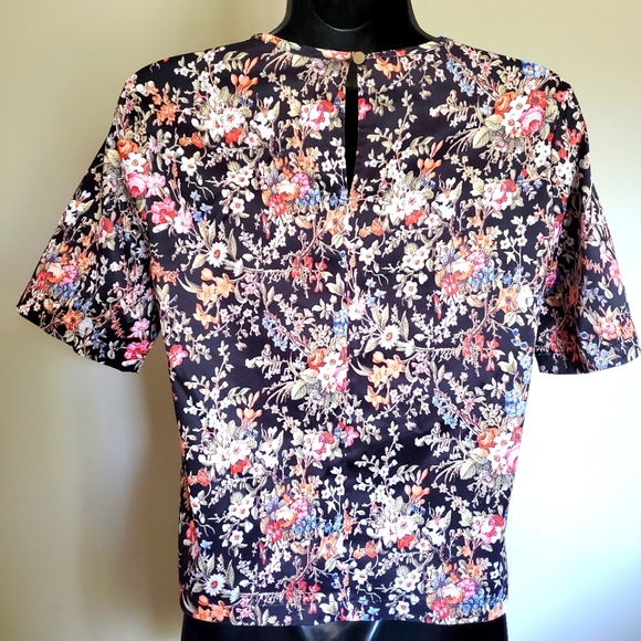 Satin Print Top - Picture 6 of 8